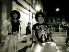 CubaDupa day 1 - Kim (behind skeleton), Gordo, AliG - photo by Alan Blundell