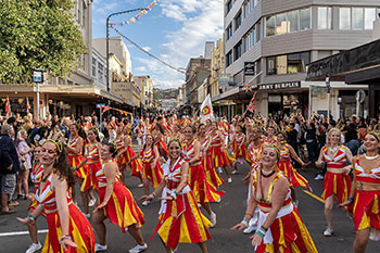 Performing at CubaDupa 2021 - photo by Paul Taylor
