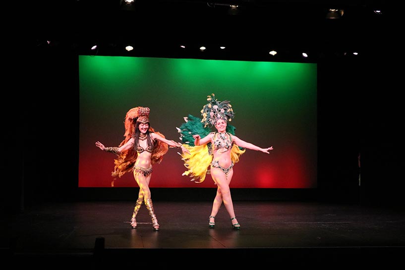 Anri and Solène dancing Samba no Pé at the Diversity Festival 2023 - photo by Diversity Network